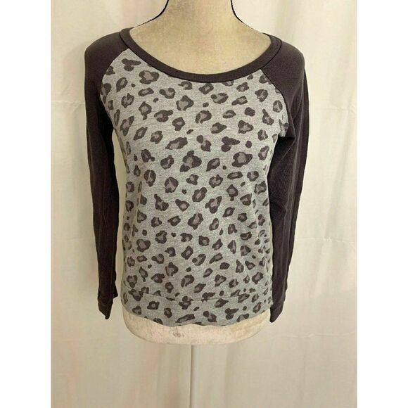 Splendid Womens Grey Gray Long Sleeve Leopard Print Sweater Top Xs - Picture 1 of 7